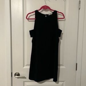 Elegant Black Sleeveless Dress